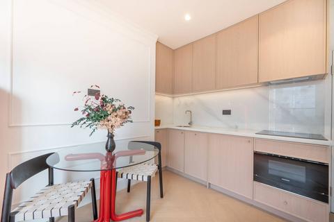 1 bedroom flat for sale, Lonsdale Road, Artesian Village, London, W11