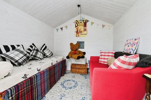 2 bedroom bungalow for sale, Clare Road, Braintree, Essex, CM7