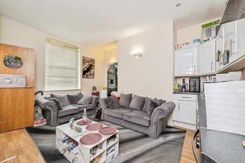 3 bedroom terraced house for sale, Moss Street, Huddersfield