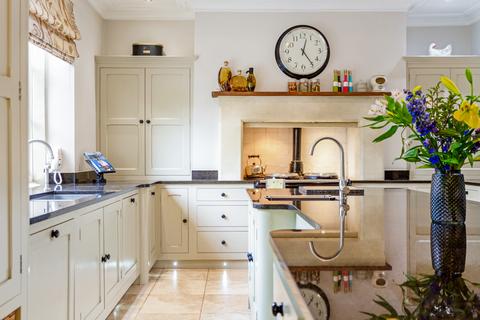 8 bedroom house for sale, Echo Lane, Dursley, GL11