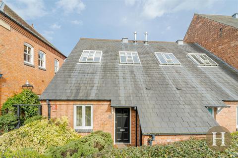 2 bedroom mews for sale, Station Road, Harborne, Birmingham, B17