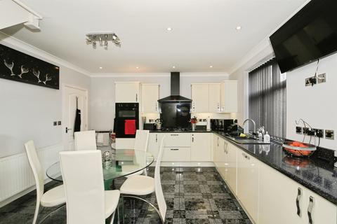 5 bedroom detached house for sale, West End, March
