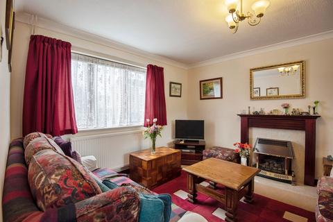 3 bedroom semi-detached house for sale, Bramley Avenue, Melbourn, Royston