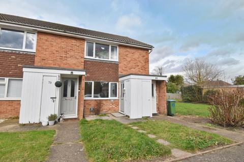 1 bedroom maisonette to rent, Willowhayne Drive, Walton-on-Thames, KT12