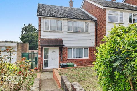 3 bedroom end of terrace house for sale, Langlands Drive, Dartford