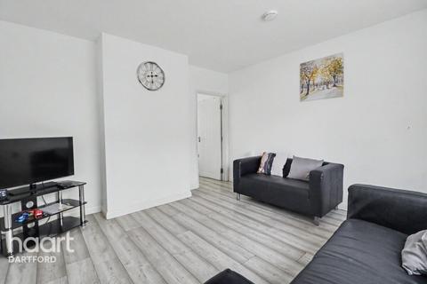 3 bedroom end of terrace house for sale, Langlands Drive, Dartford