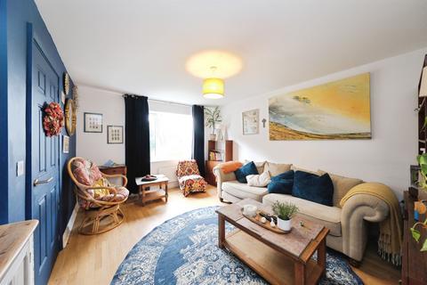 3 bedroom end of terrace house for sale, Poppy Fields Close, Matlock