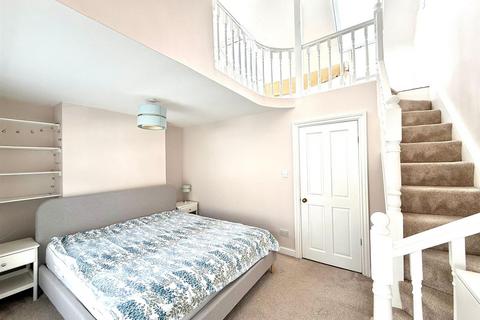 2 bedroom terraced house for sale, Kimberley Road, Sketty, Swansea