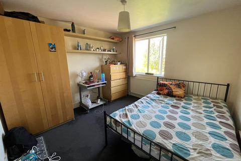 4 bedroom terraced house to rent, Veritys, Hatfield