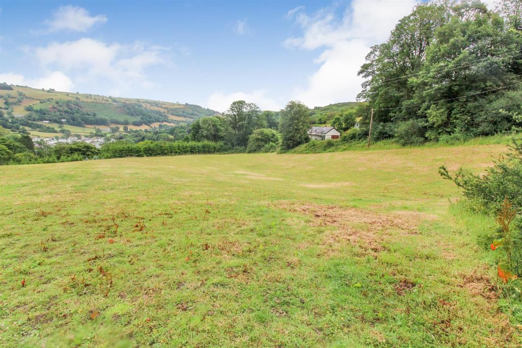Tyn Y Cestyll Road, Glyn Ceiriog - View 2