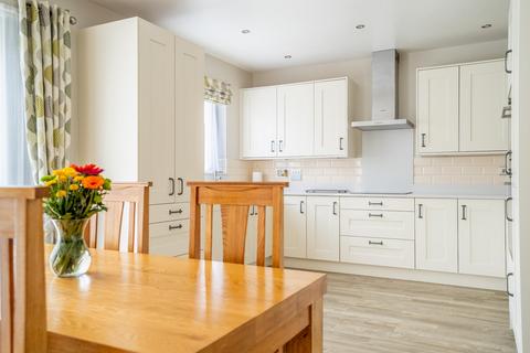 4 bedroom detached house for sale, Farro Drive, York