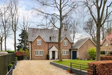3 bedroom detached house for sale, Eshott