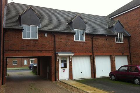 3 bedroom maisonette to rent, Cunningham Avenue, Hatfield