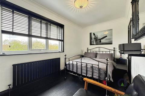 2 bedroom terraced house for sale, Farmfield Road, Bromley BR1