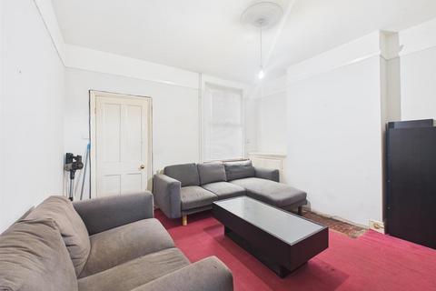 2 bedroom terraced house for sale, Oxford Street, Loughborough LE11