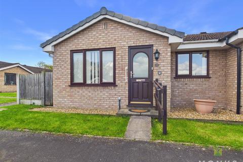 2 bedroom bungalow for sale, Adams Ridge, Shrewsbury