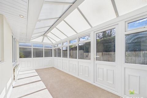 2 bedroom bungalow for sale, Adams Ridge, Shrewsbury