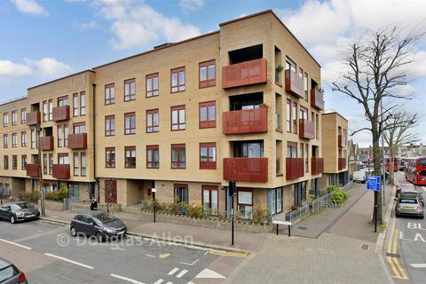 1 bedroom flat for sale, Bevan Court, London E10