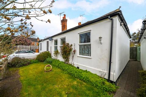 2 bedroom bungalow for sale, Worplesdon Road, Surrey GU3