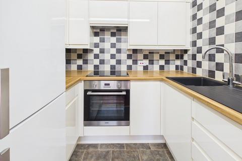 1 bedroom ground floor flat for sale, George Street, Sheringham