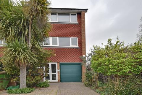 4 bedroom end of terrace house for sale, Hamlea Close, Lee, London, SE12