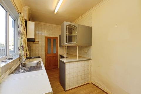 3 bedroom semi-detached house for sale, Kilton Road, Worksop