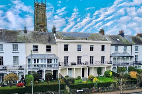 2 bedroom flat for sale, 3-4 Union Terrace, Barnstaple, EX32