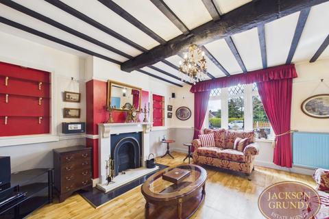 4 bedroom detached house for sale, Station Road, Great Billing, NN3 9DS