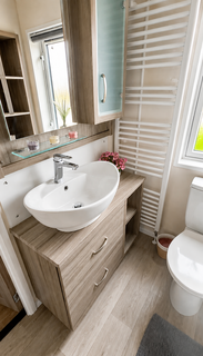 2 bedroom lodge for sale, Rolston Road, Hornsea, East Riding of Yorkshire HU18