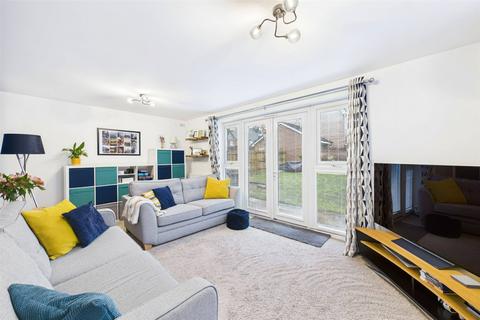 3 bedroom detached house for sale, Thompson Way, Farnborough, Hampshire, GU14