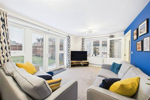 3 bedroom detached house for sale, Thompson Way, Farnborough, Hampshire, GU14