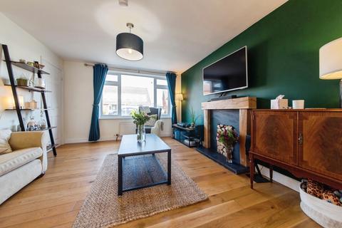 3 bedroom semi-detached house for sale, Brinkhall Way, Welton, Lincoln, Lincolnshire, LN2