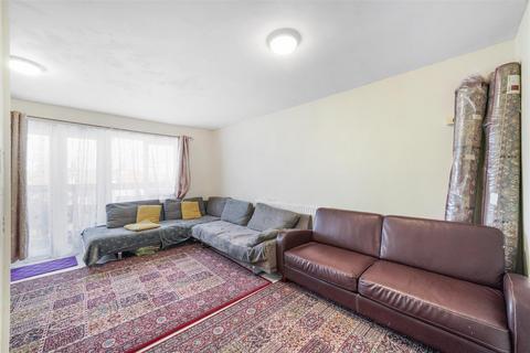 2 bedroom flat for sale, Tanfield Avenue, Neasden