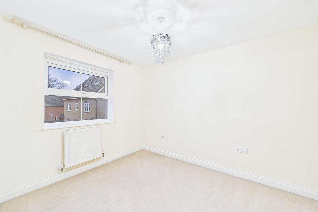 House in Reading, Nores Hill, Shinfield - More