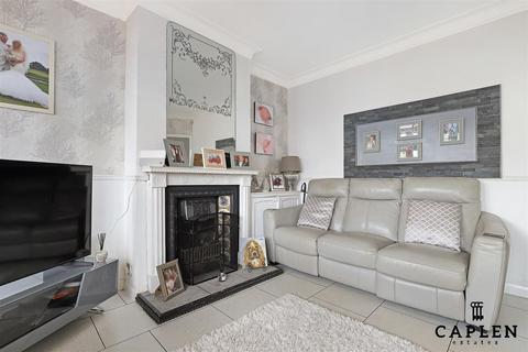 4 bedroom house for sale, Turpins Lane, Woodford Green