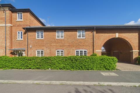 2 bedroom flat for sale, Ferard Corner, Warfield, Berkshire, RG42