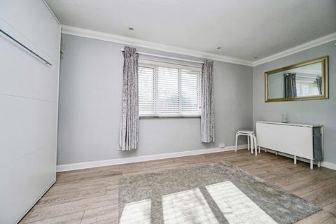 1 bedroom flat for sale, Sorrel Close, LUTON, Bedfordshire, LU3