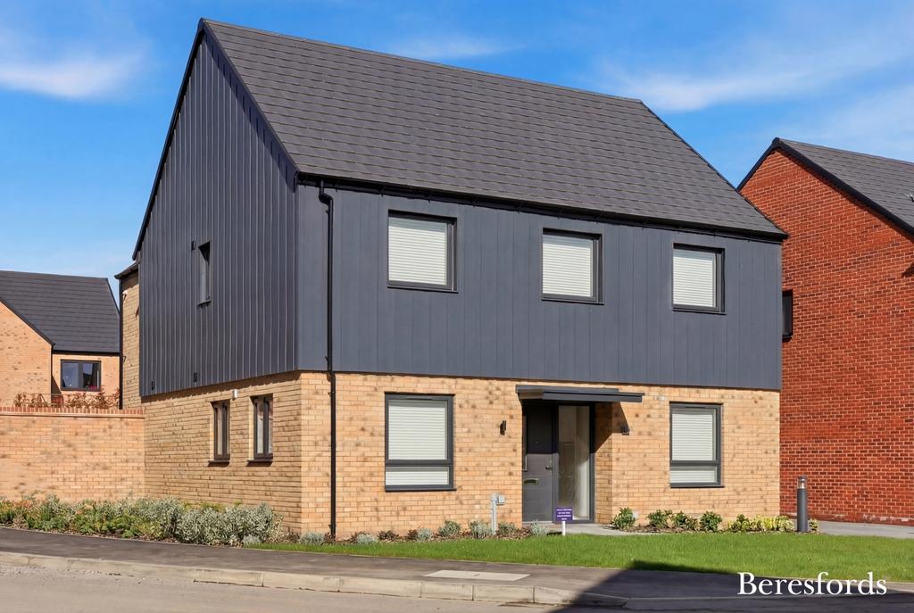 Davies Close, Kelvedon Hatch, CM15 4 bed detached house for sale - £775,000