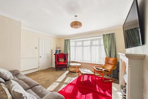 3 bedroom semi-detached house for sale, St. Annes Walk, Welton