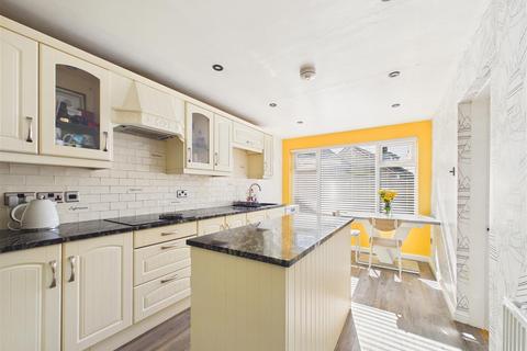 3 bedroom semi-detached house for sale, St. Annes Walk, Welton
