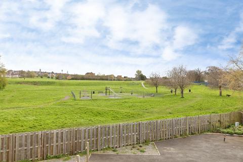 2 bedroom flat for sale, Whitefield Road, Bristol, BS5