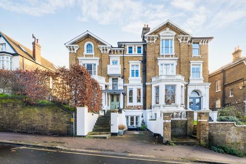 Eliot Hill, London, SE13