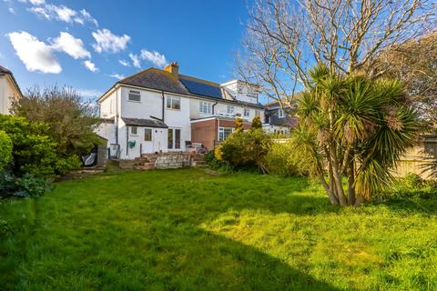 4 bedroom semi-detached house for sale, Broomfield Avenue, Telscombe Cliffs, BN10