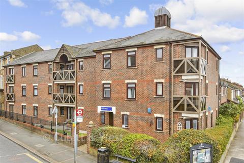 2 bedroom flat for sale, Station Road, Sutton, Surrey