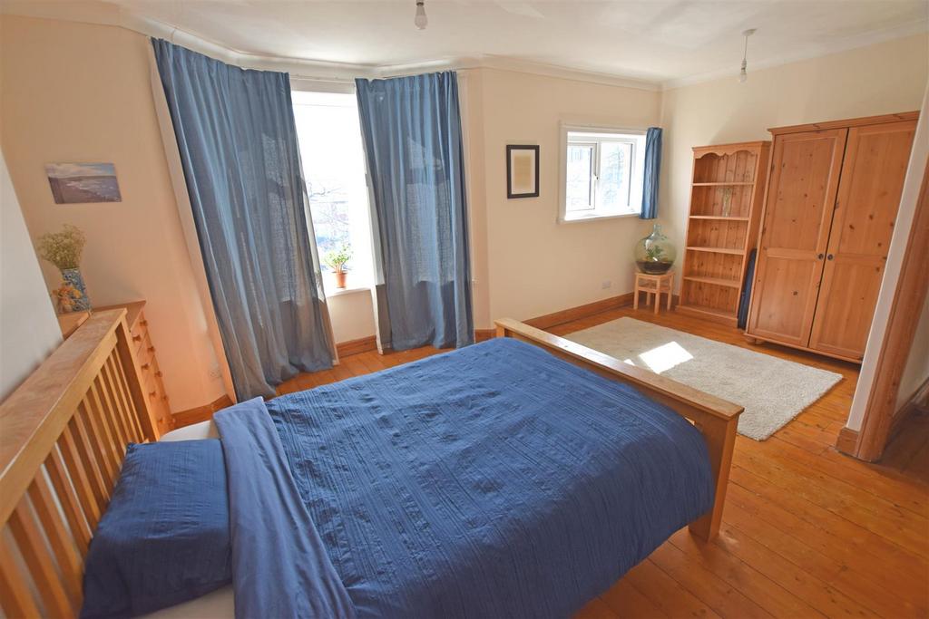 Bedroom1.jpg