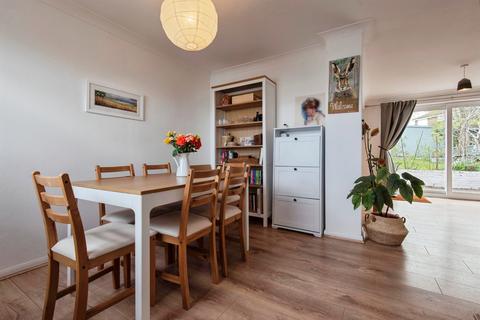 3 bedroom semi-detached house for sale, Burns Road, Royston