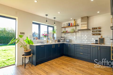 3 bedroom semi-detached bungalow for sale, Broom Avenue, Thorpe St. Andrew, Norwich, Norfolk