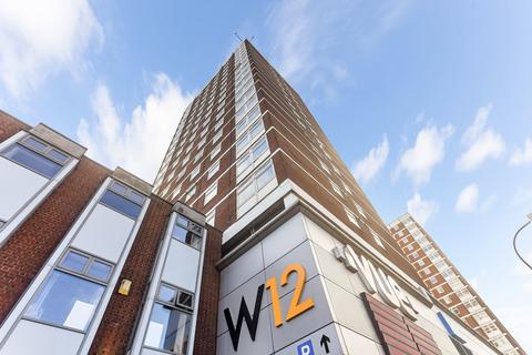 3 bedroom flat for sale, Shepherds Bush Green, London W12