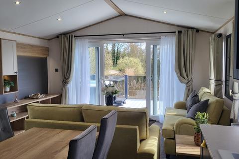 2 bedroom holiday lodge for sale, Messingham Lakes, Butterwick Road, Messingham DN17