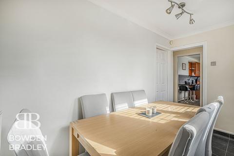 4 bedroom end of terrace house for sale, Verderers Road, Chigwell, IG7